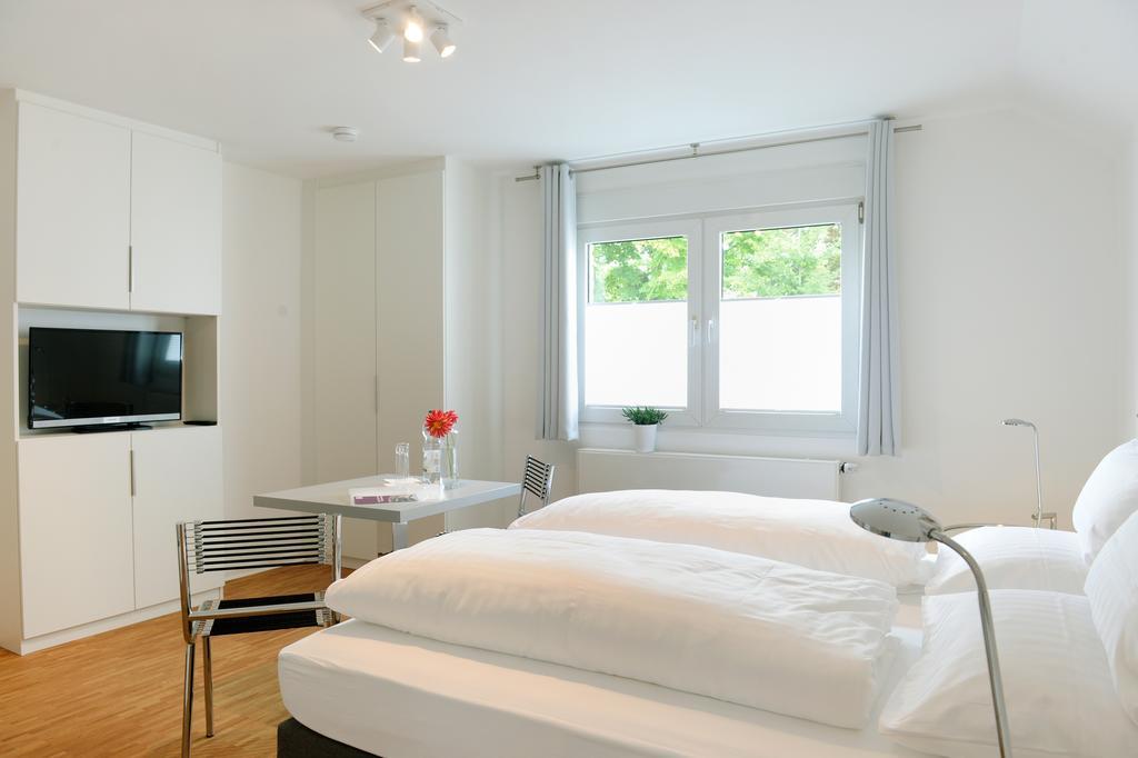 Bed & Breakfast Meerbusch Extérieur photo