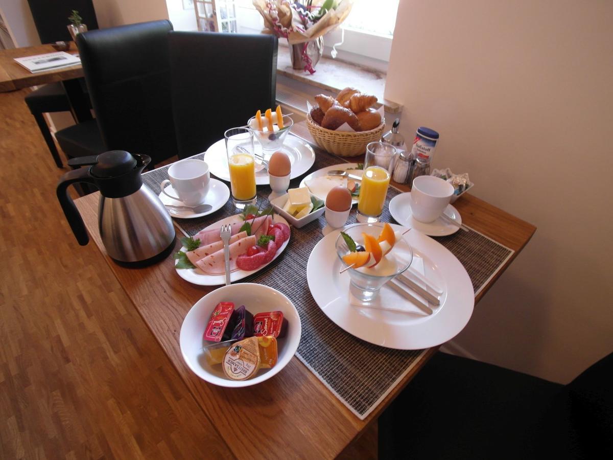 Bed & Breakfast Meerbusch Extérieur photo